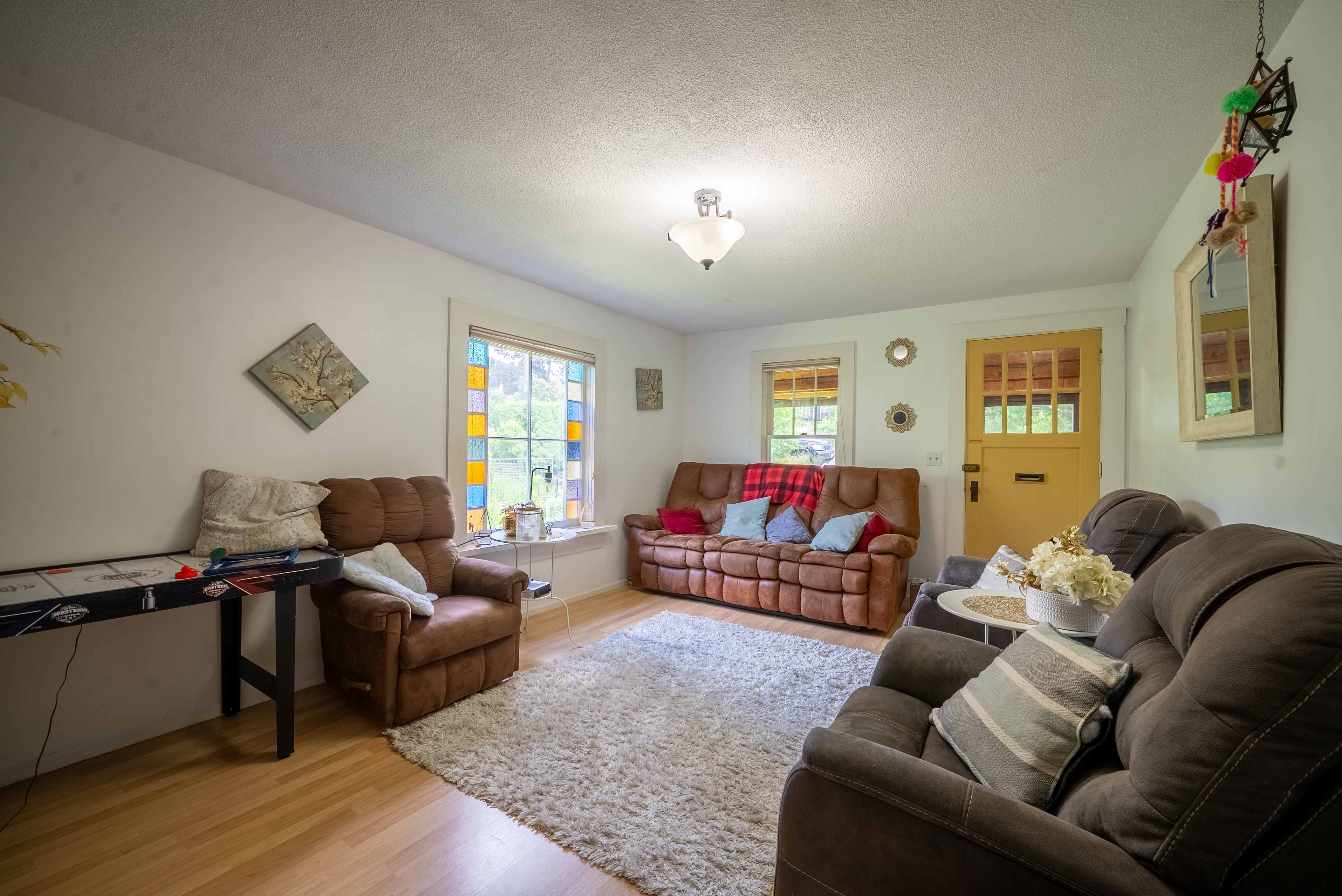 4 bedroom plus den, 3 bathroom home in Nelson, BC.