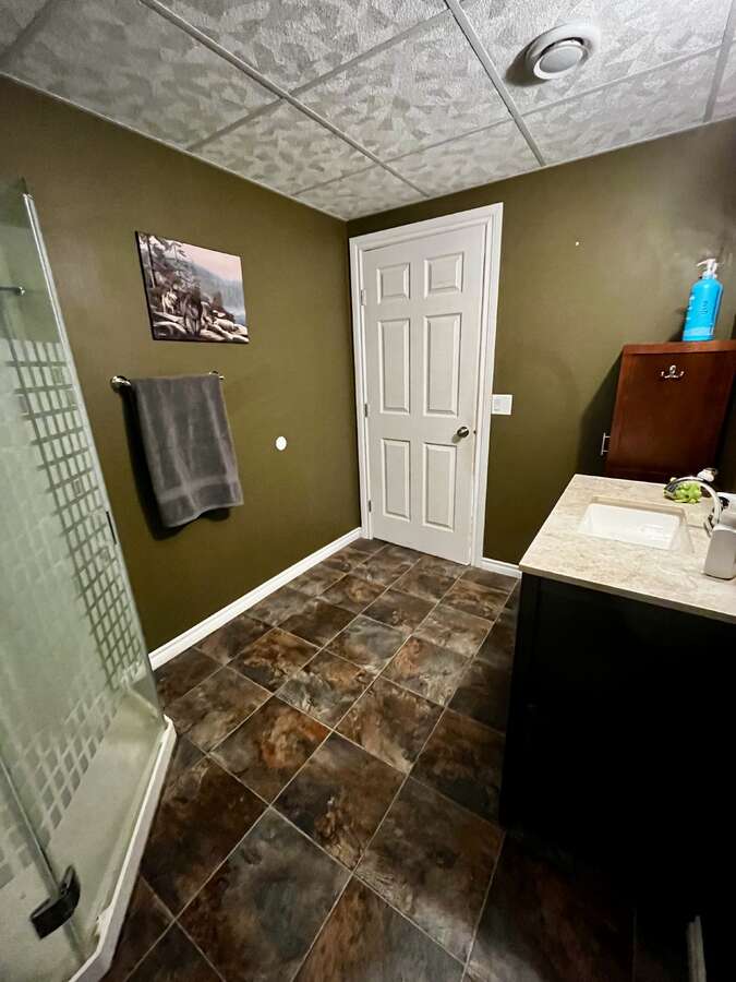 basement bathroom