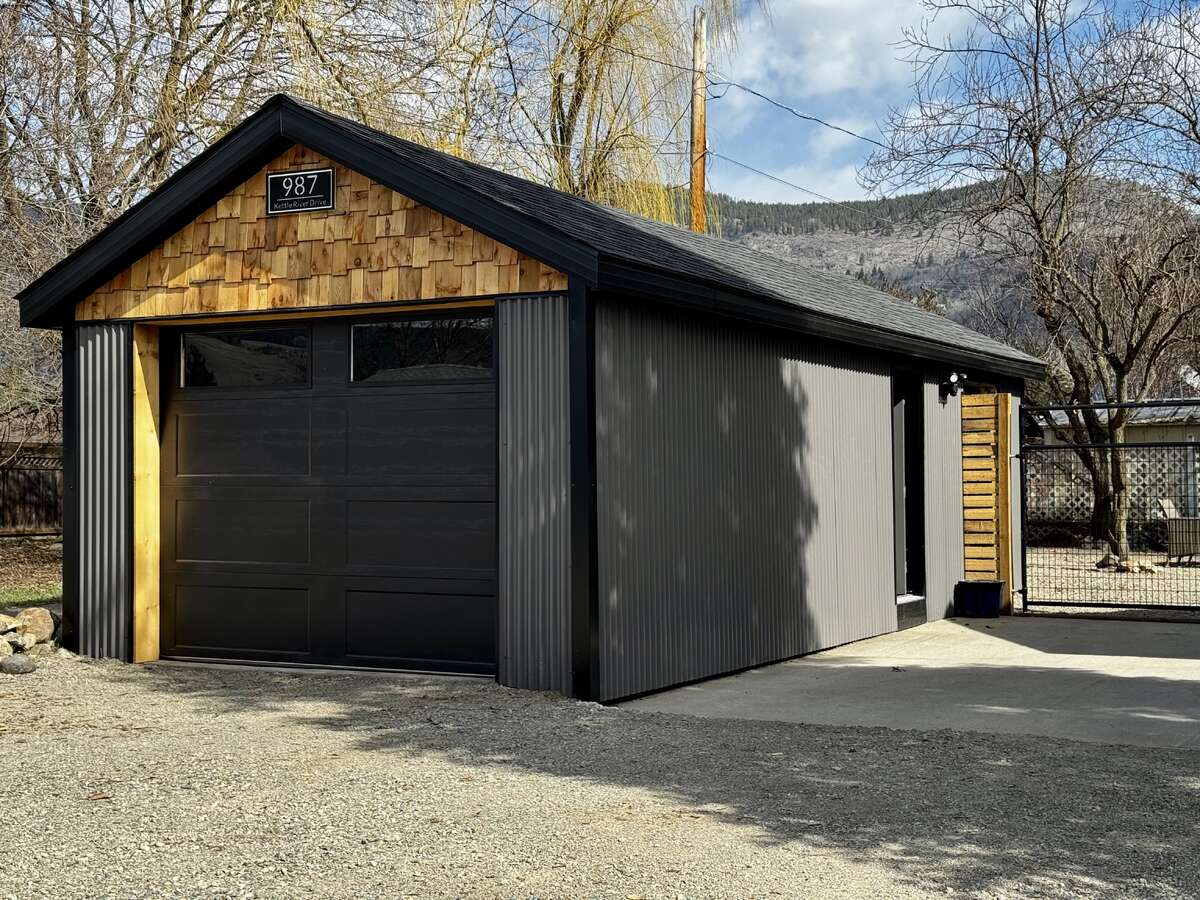 Fully Renovated Custom Home- Move in Ready
