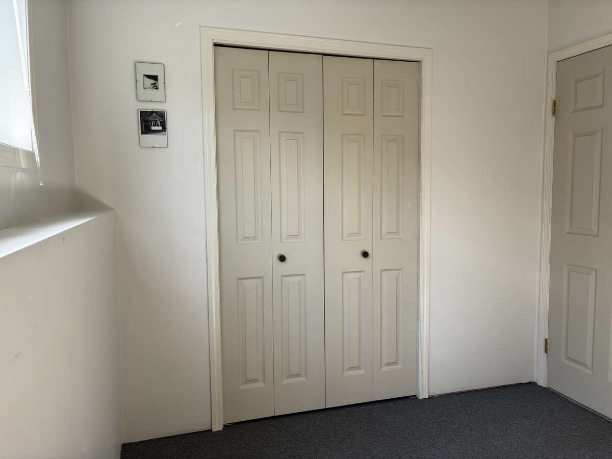 A bright and spacious home in a great location!