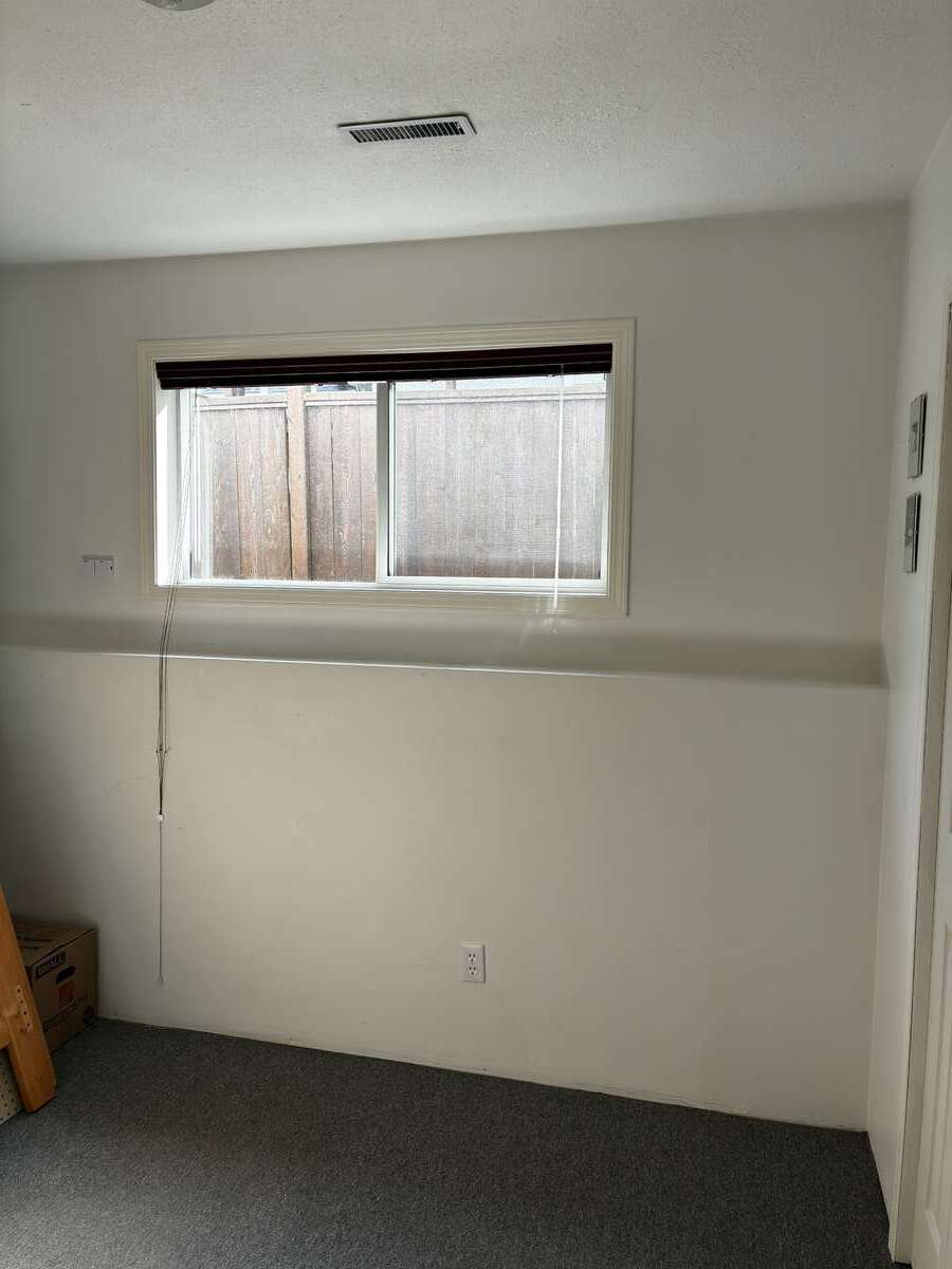A bright and spacious home in a great location!