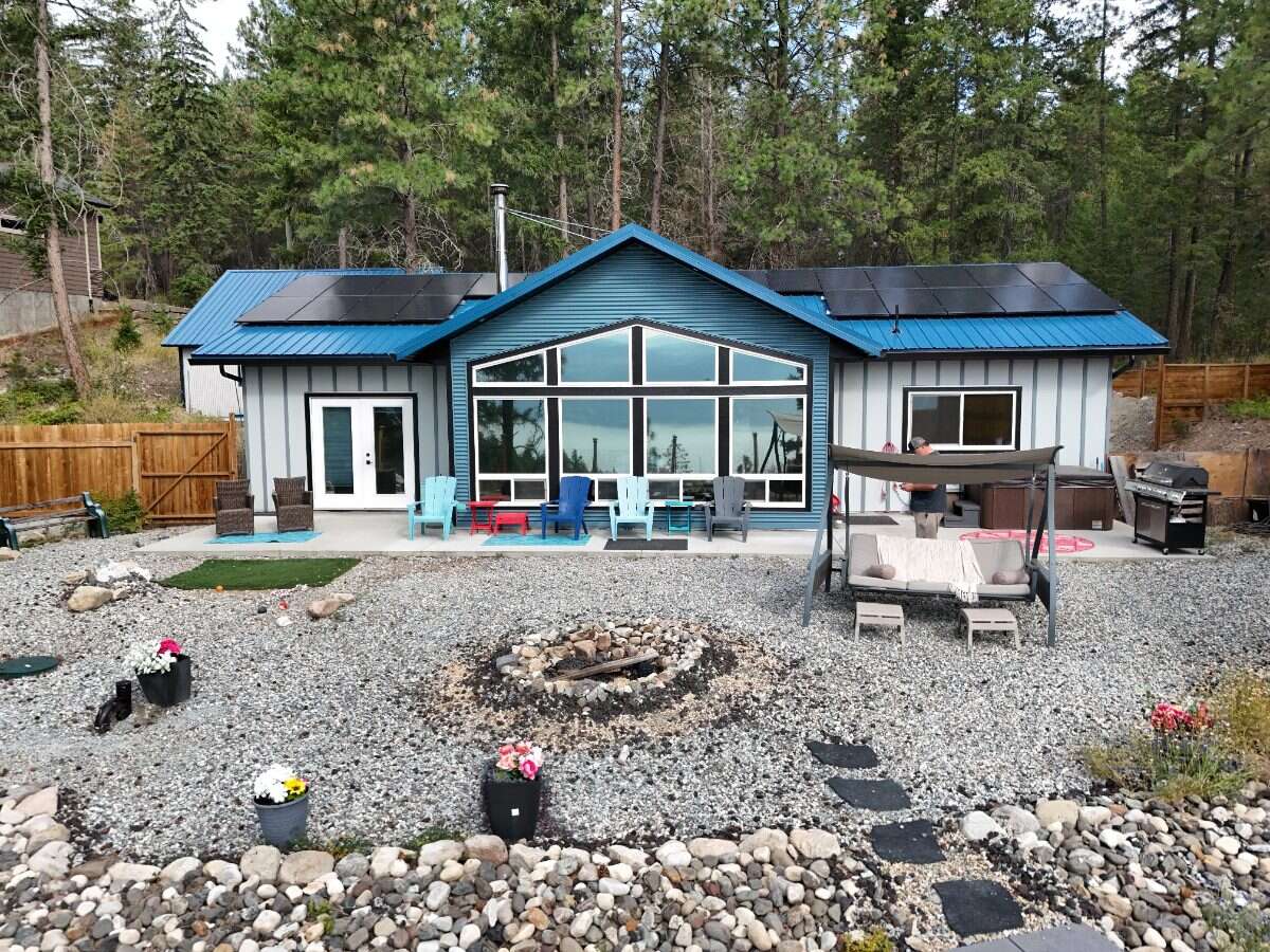 Lake Views • Freehold • Low Monthly Costs • Modern