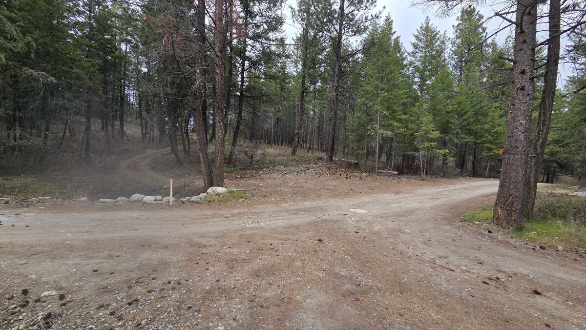 Okanagan Lakeview Modern Home Solar, Shop, Private