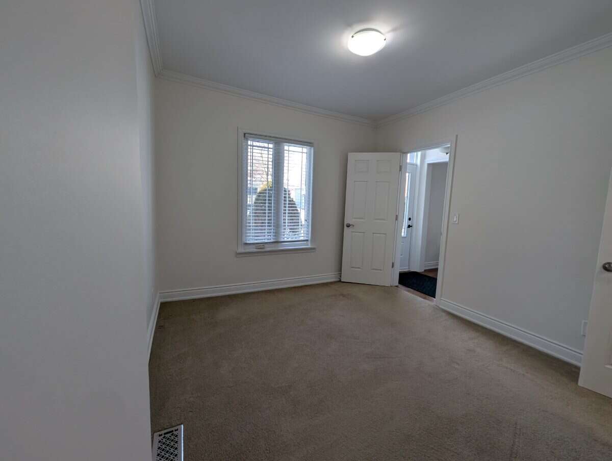 Detached 1.5 Storey Home for Rent