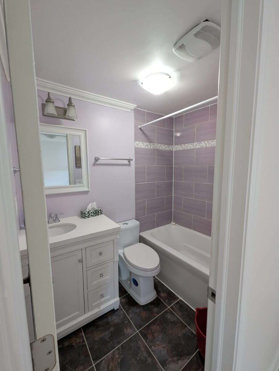 Detached 1.5 Storey Home for Rent