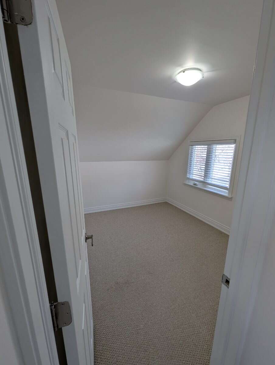 Detached 1.5 Storey Home for Rent