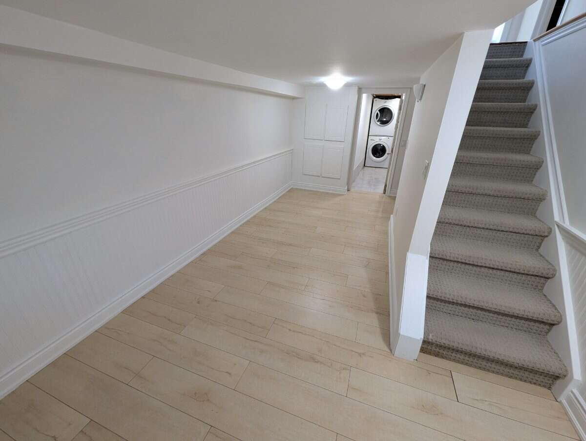 Detached 1.5 Storey Home for Rent