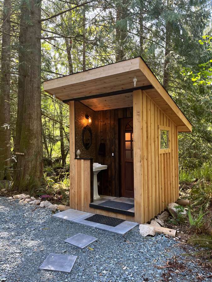 One of the two Outhouses