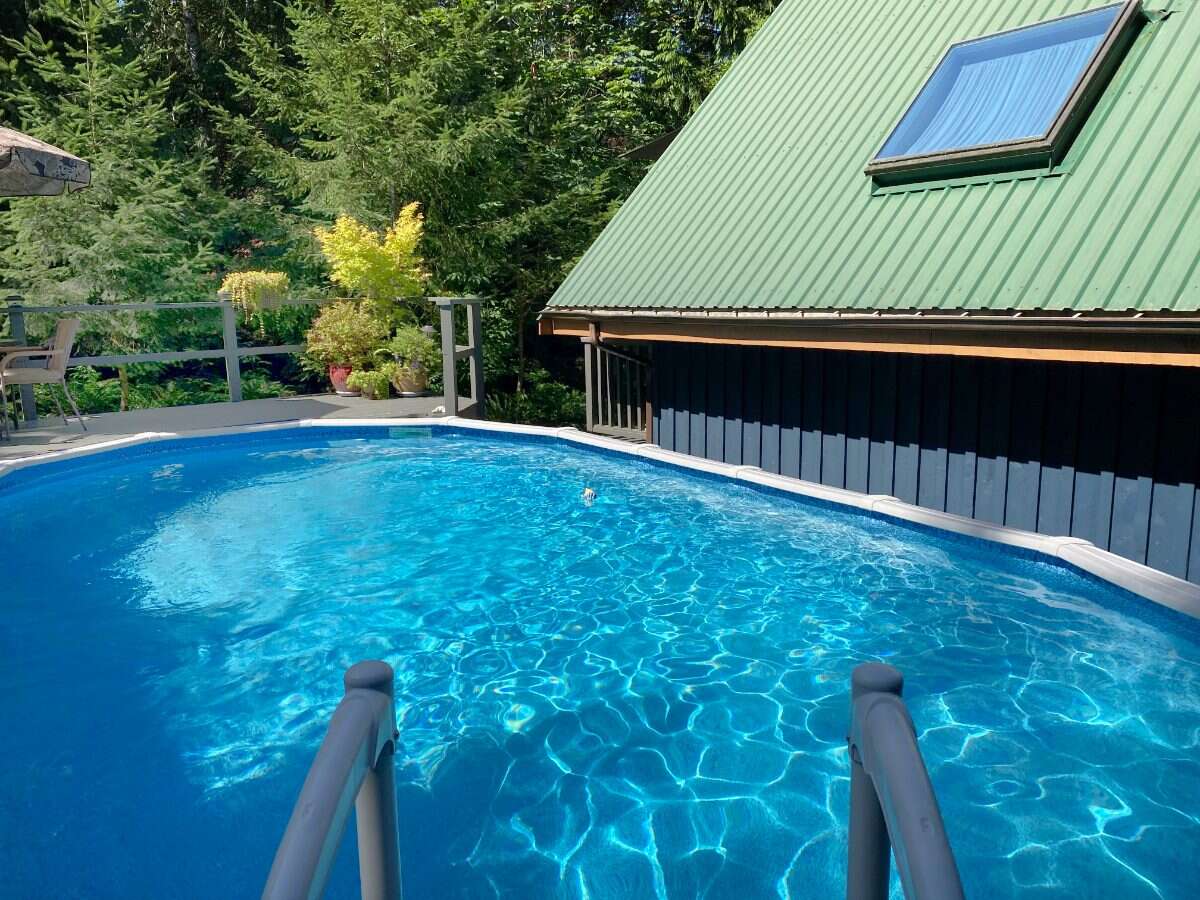 Private 4.3 Acre Forest Home with Studio & Cabins