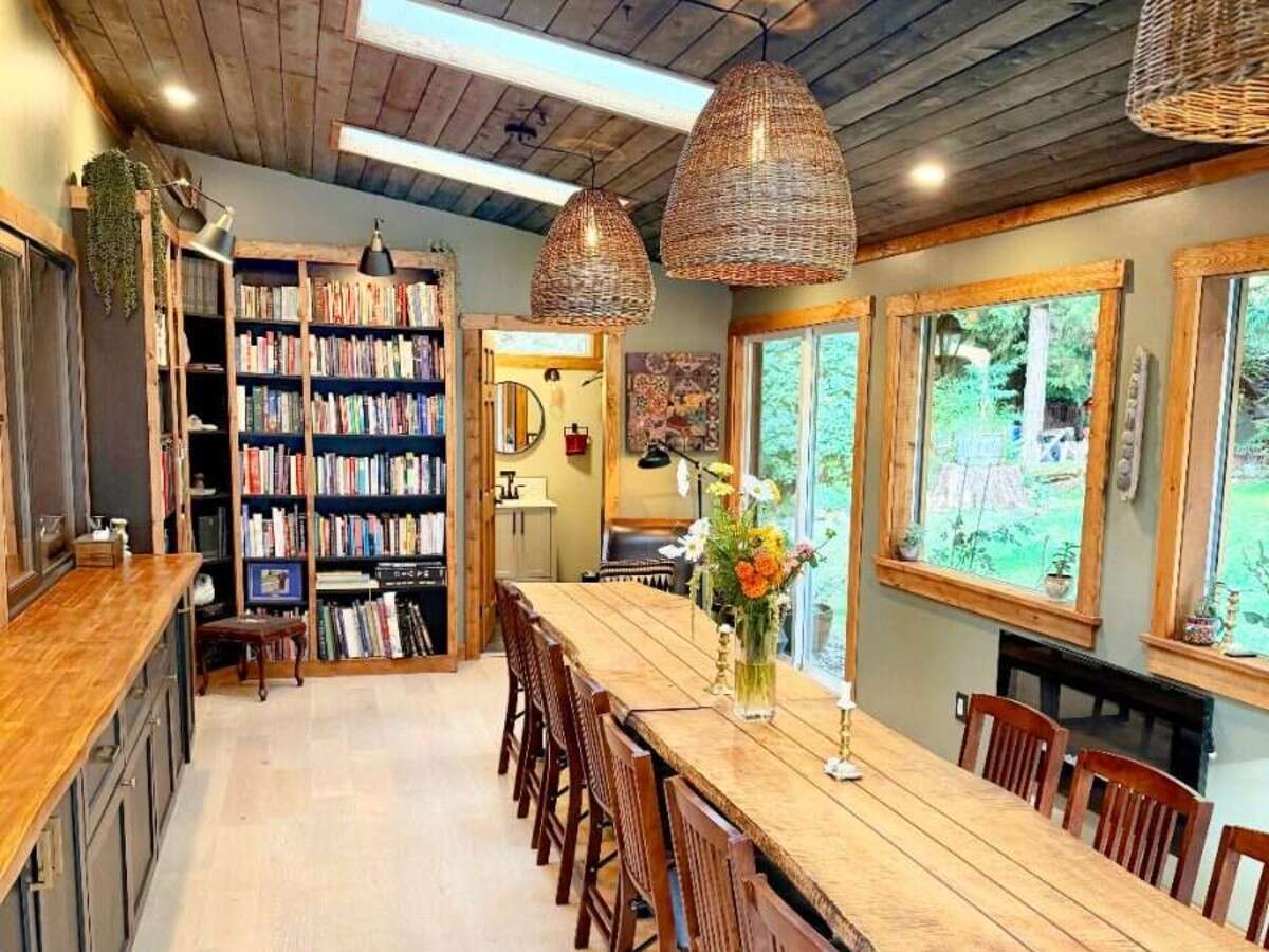 Private 4.3 Acre Forest Home with Studio & Cabins