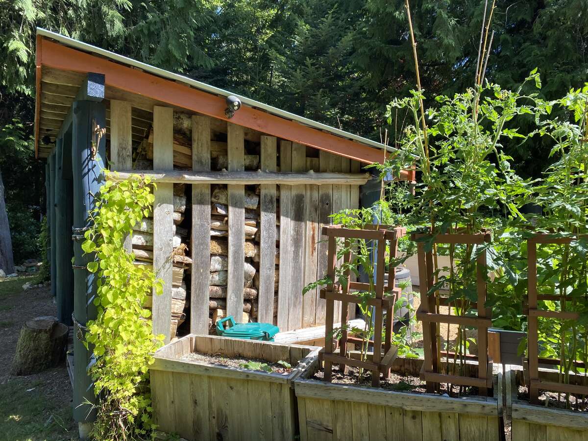 Wood Sheds and Gardens