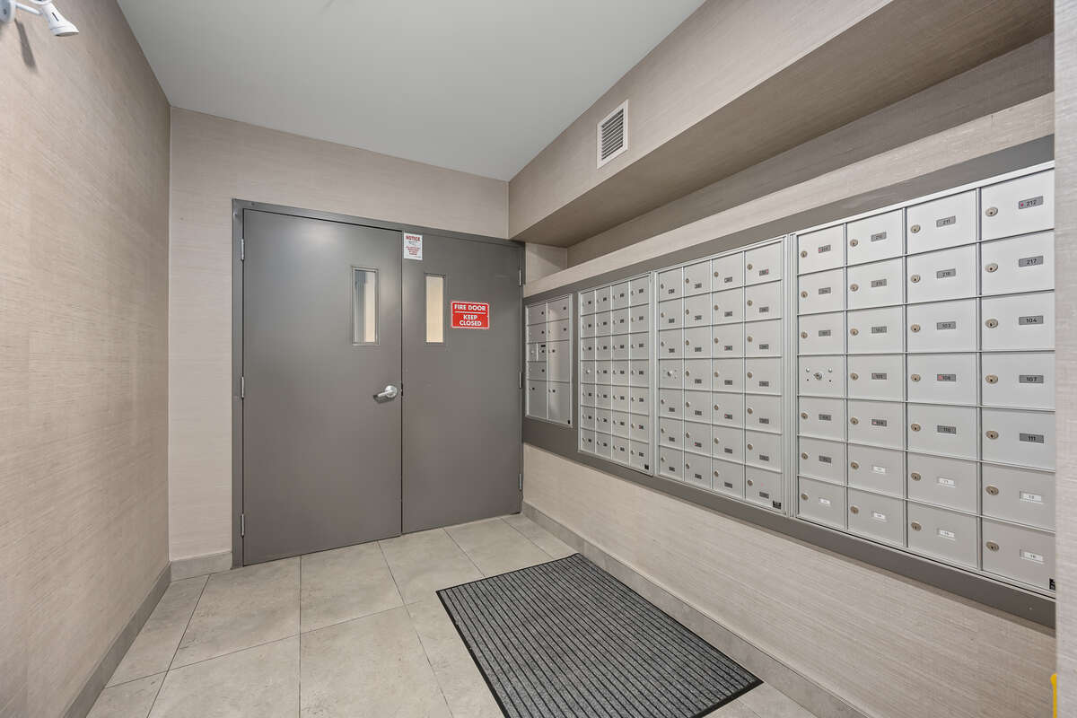 Big modern 2 bedroom
