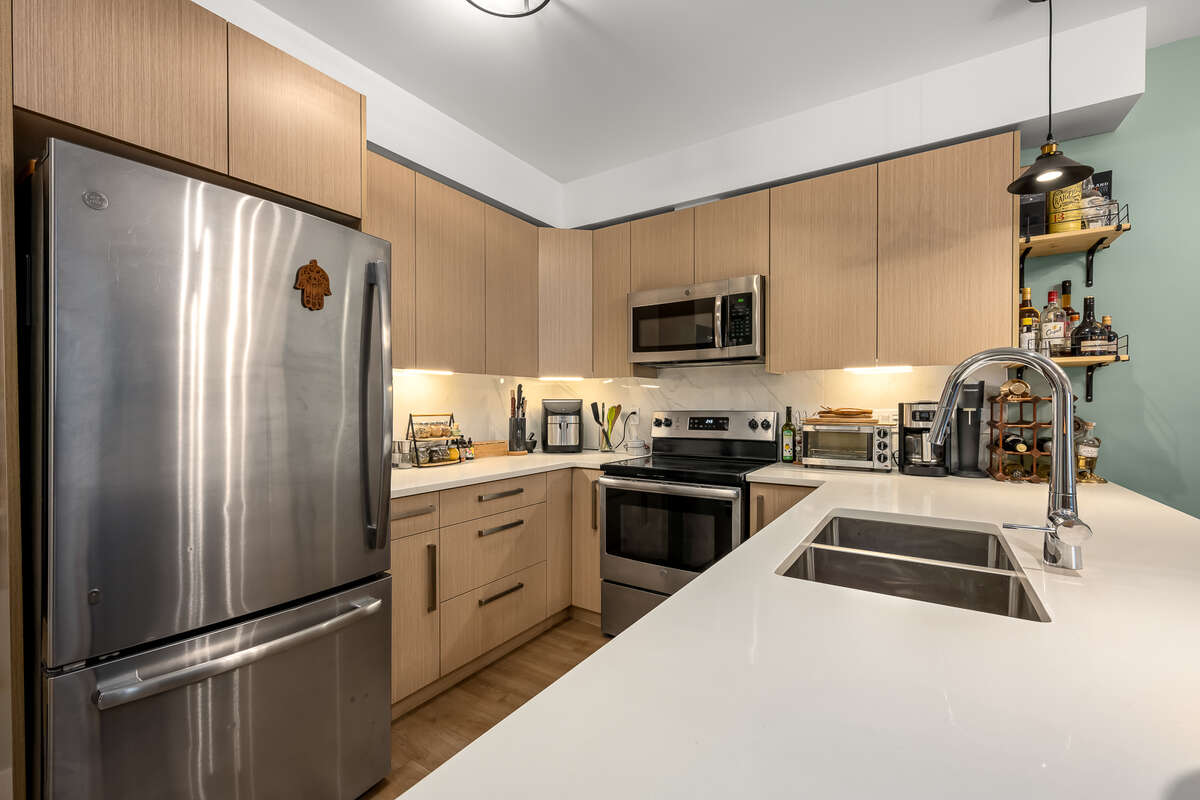 Big modern 2 bedroom
