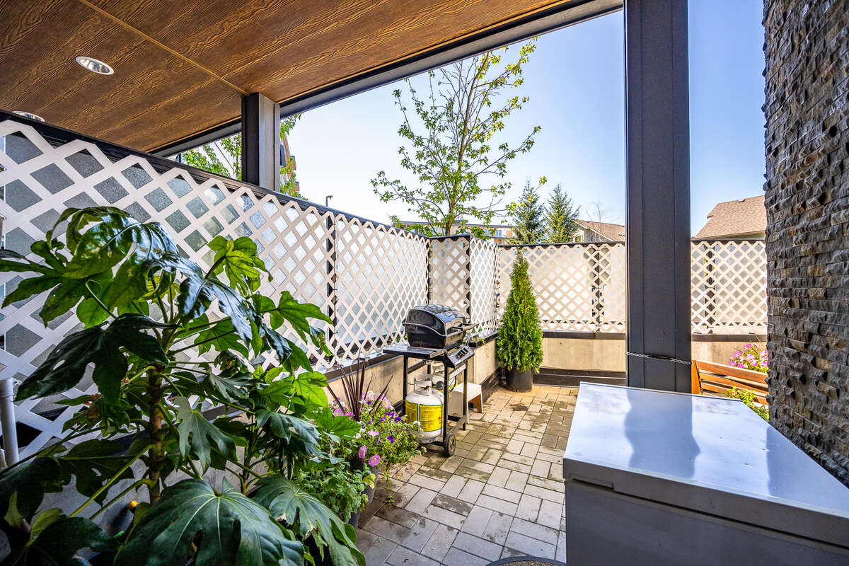 Big modern 2 bedroom