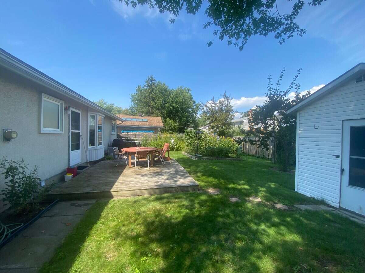 Classic Campeau Bungalow in Beacon Hill North