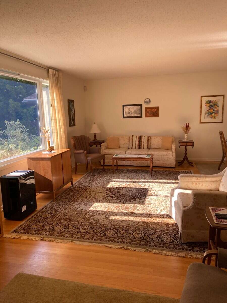 Classic Campeau Bungalow in Beacon Hill North