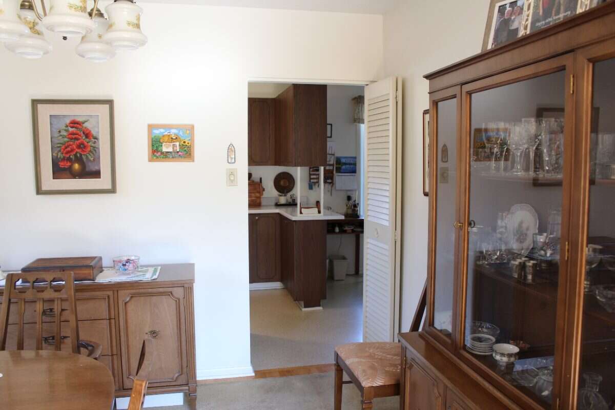 Classic Campeau Bungalow in Beacon Hill North