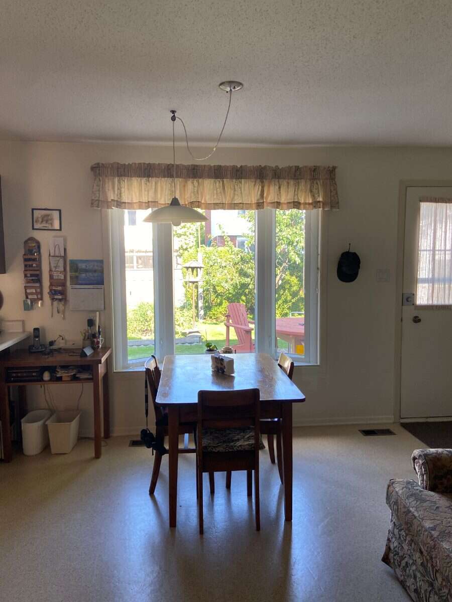 Classic Campeau Bungalow in Beacon Hill North