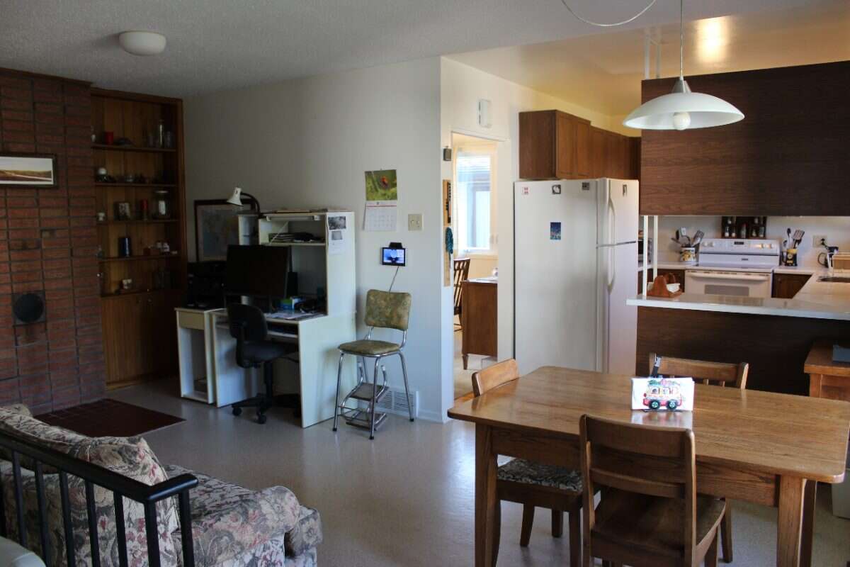 Classic Campeau Bungalow in Beacon Hill North