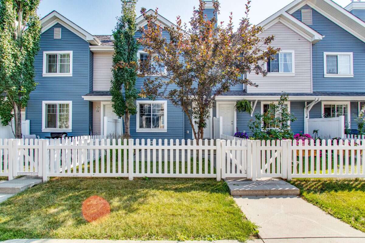 SPARKLING CLEAN & Renovated 2BR, 3BA Summerside