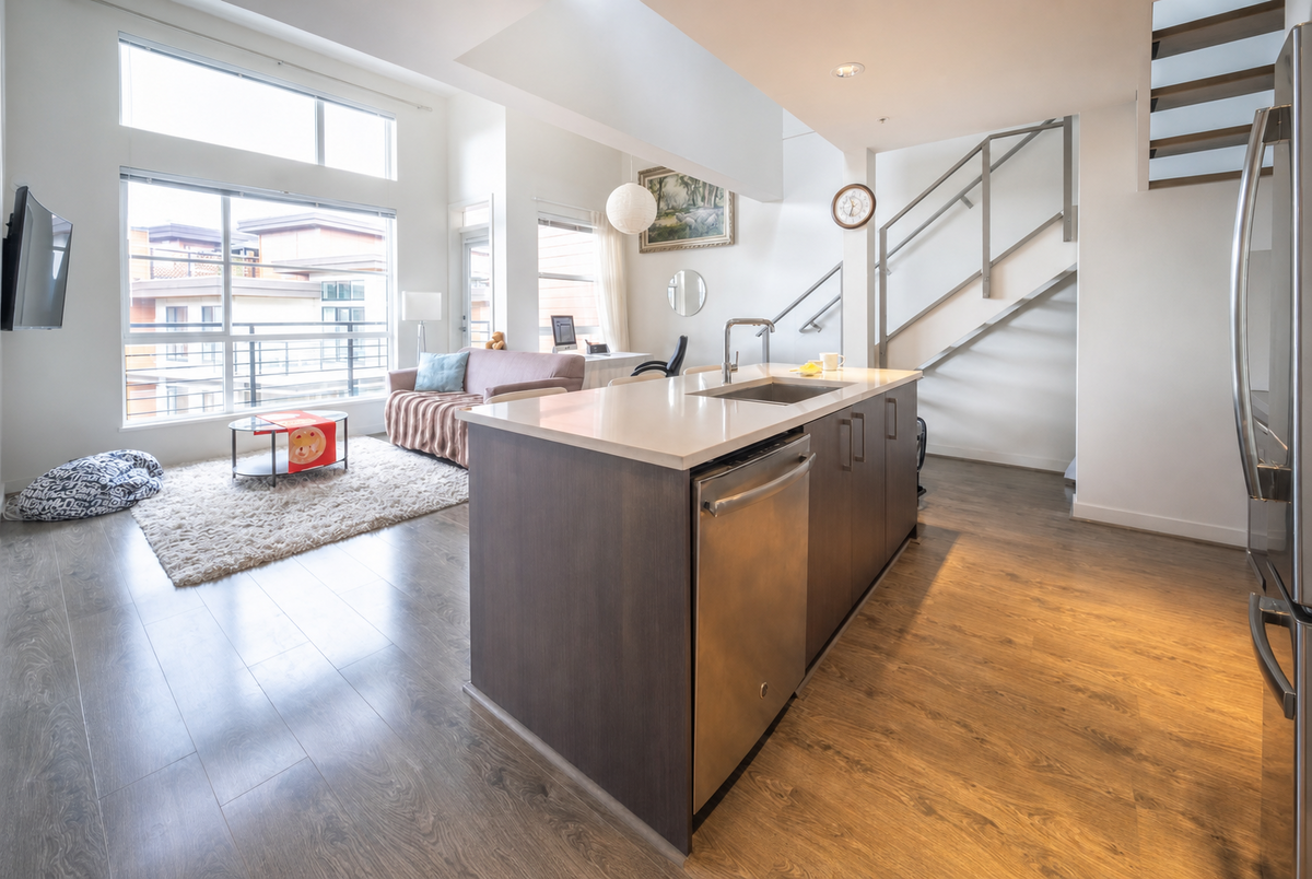 Top-Floor Two-Level Penthouse
