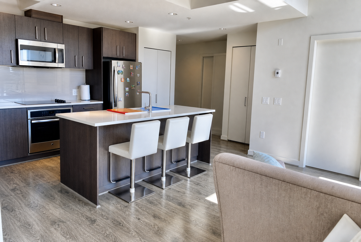 Top-Floor Two-Level Penthouse