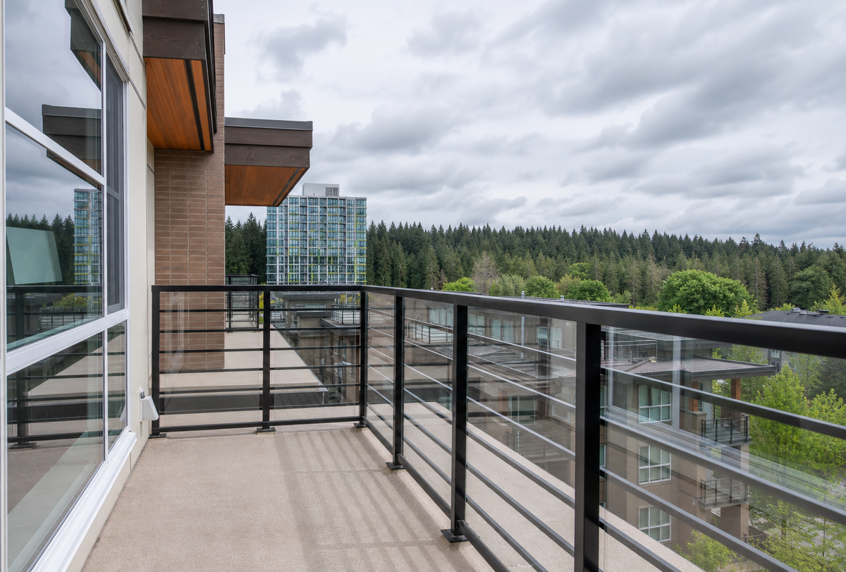 Top-Floor Two-Level Penthouse