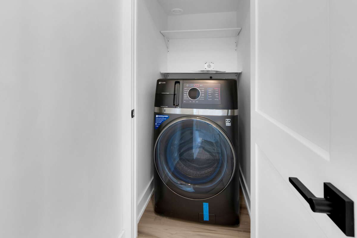 All in one GE washer/dryer