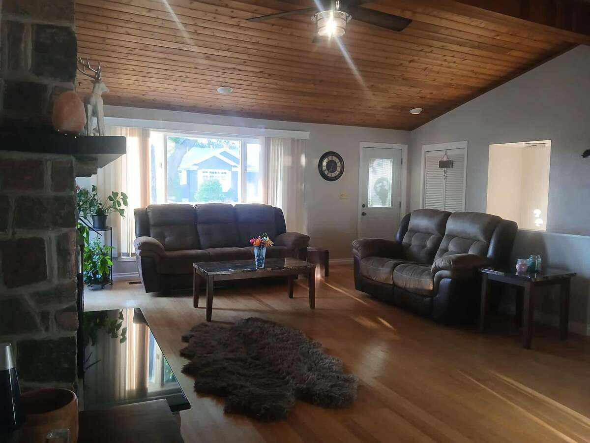 Great room with gas fireplace