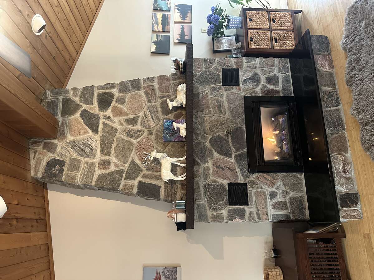 Great Home for Families, Couples or Retirees!