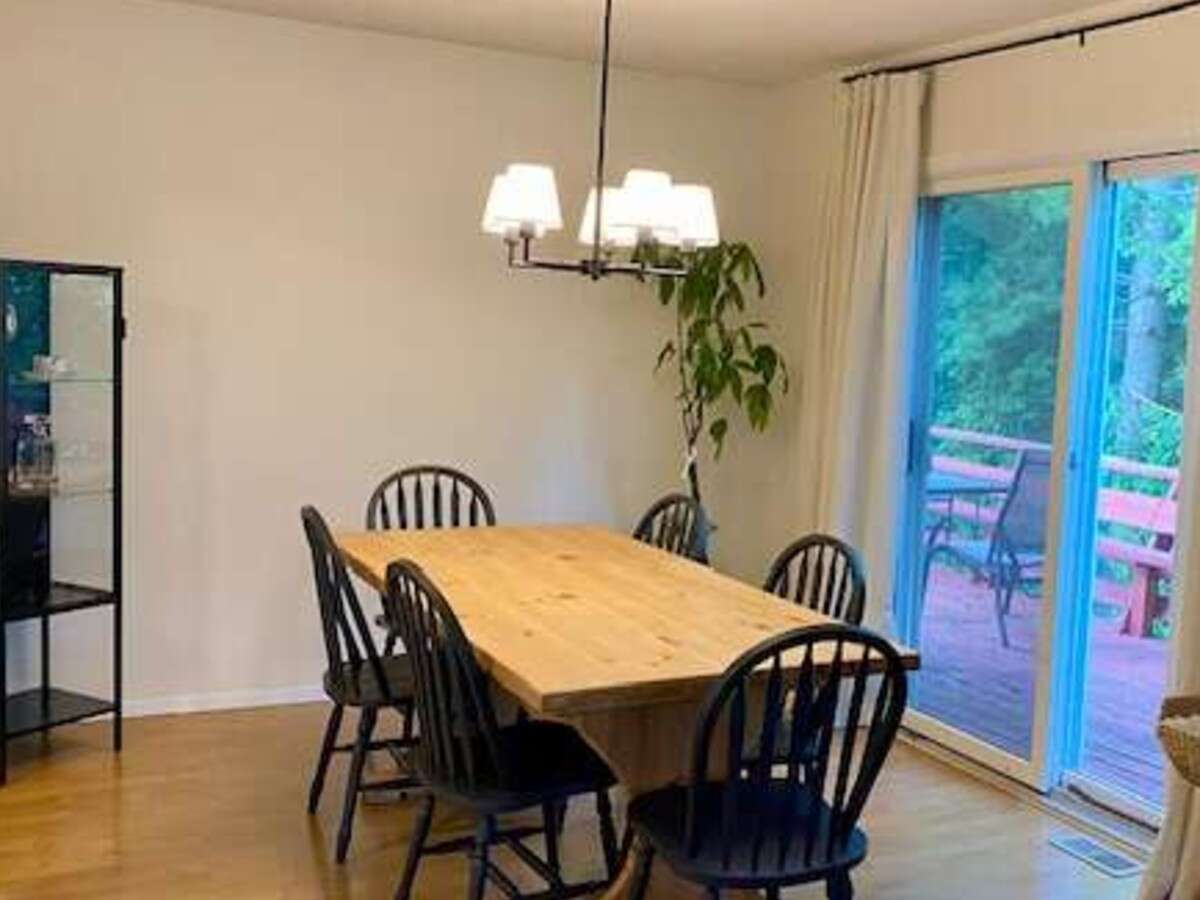AFFORDABLE HOME IN PRESTIGIOUS LAKESIDE COMMUNITY