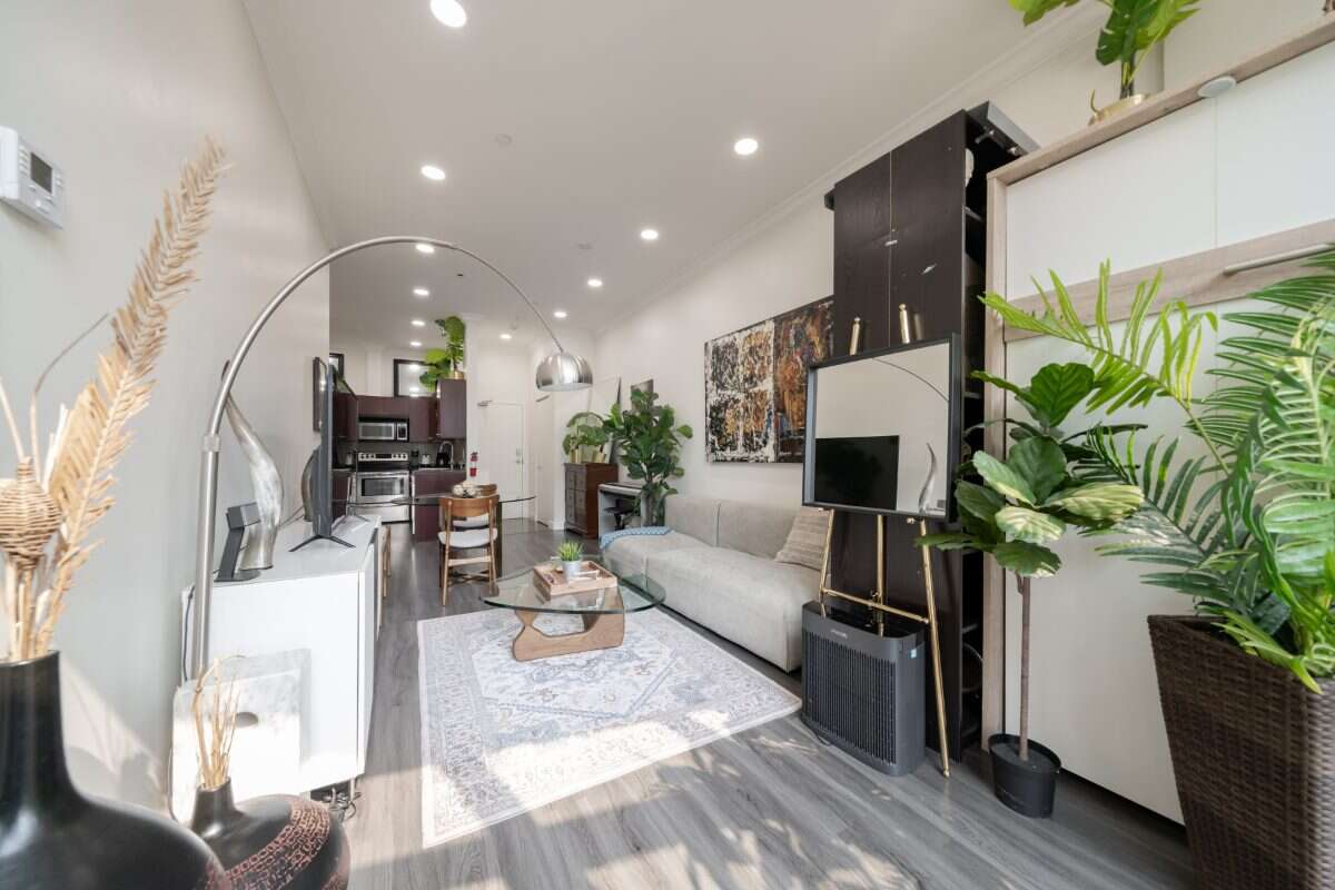 Rare Ground Floor High Ceilings w/ CN Tower Views