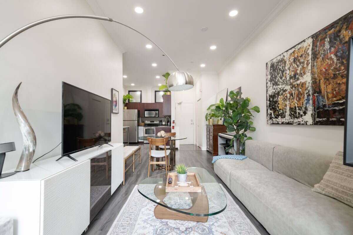 Rare Ground Floor High Ceilings w/ CN Tower Views