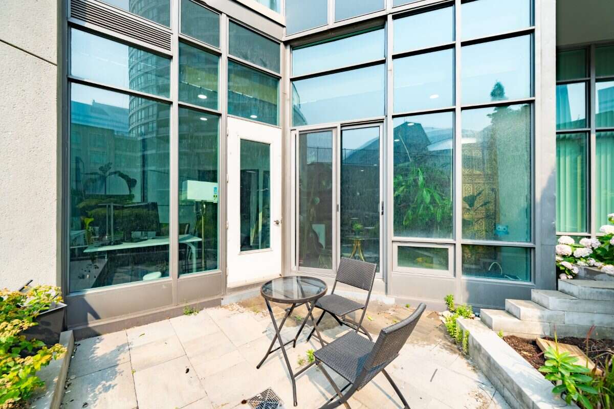 Rare Ground Floor High Ceilings w/ CN Tower Views