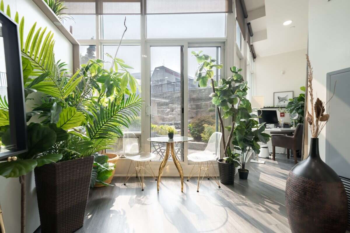 Rare Ground Floor High Ceilings w/ CN Tower Views