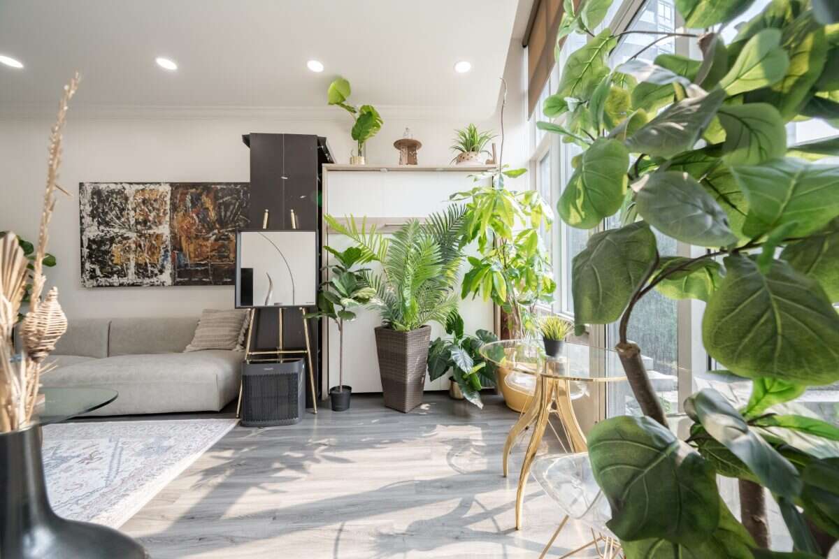 Rare Ground Floor High Ceilings w/ CN Tower Views