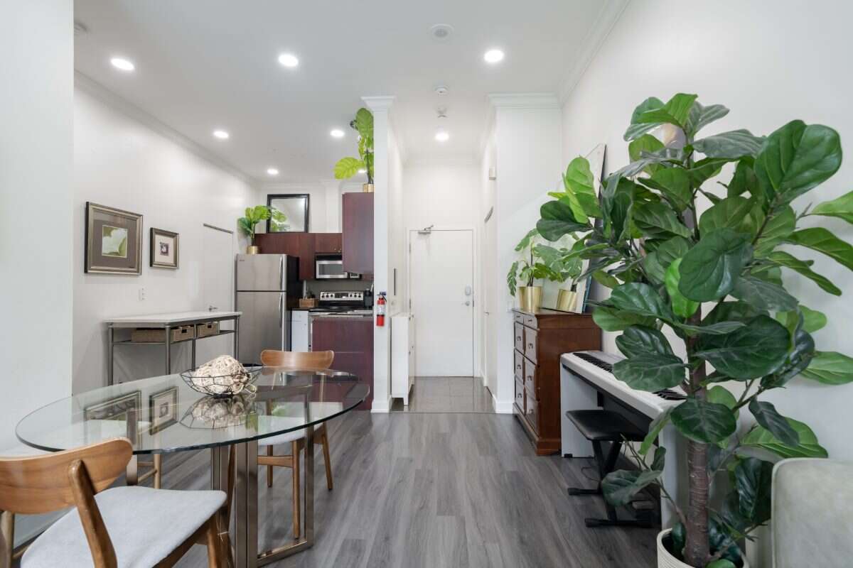 Rare Ground Floor High Ceilings w/ CN Tower Views