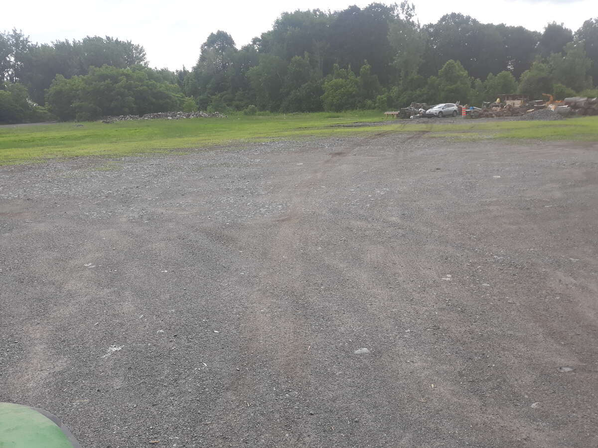 Land for sale in Laval west
