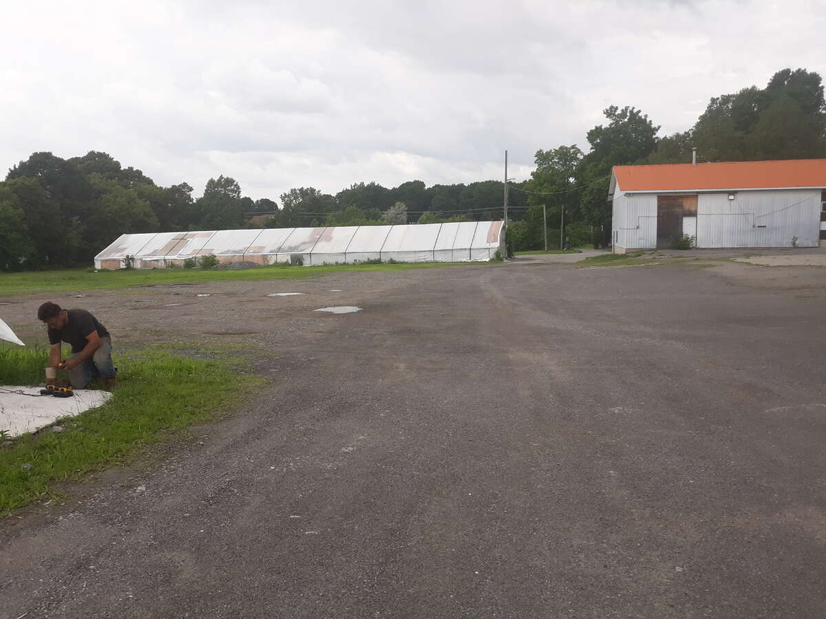 Land for sale in Laval west