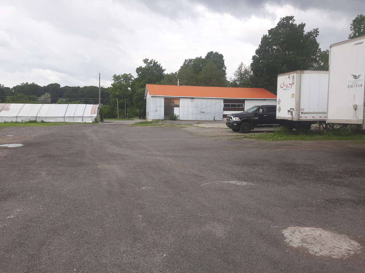 Land for sale in Laval west