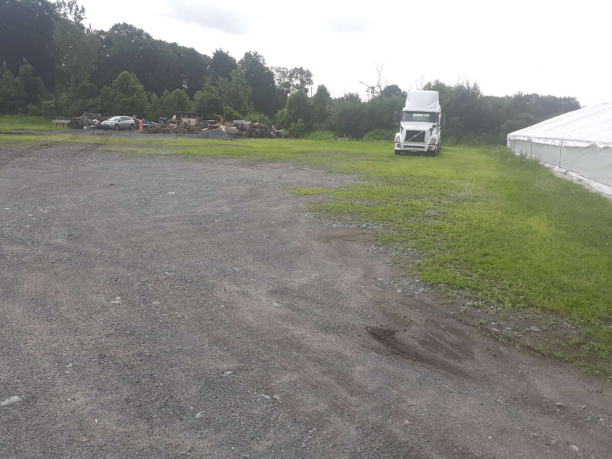 Land for sale in Laval west