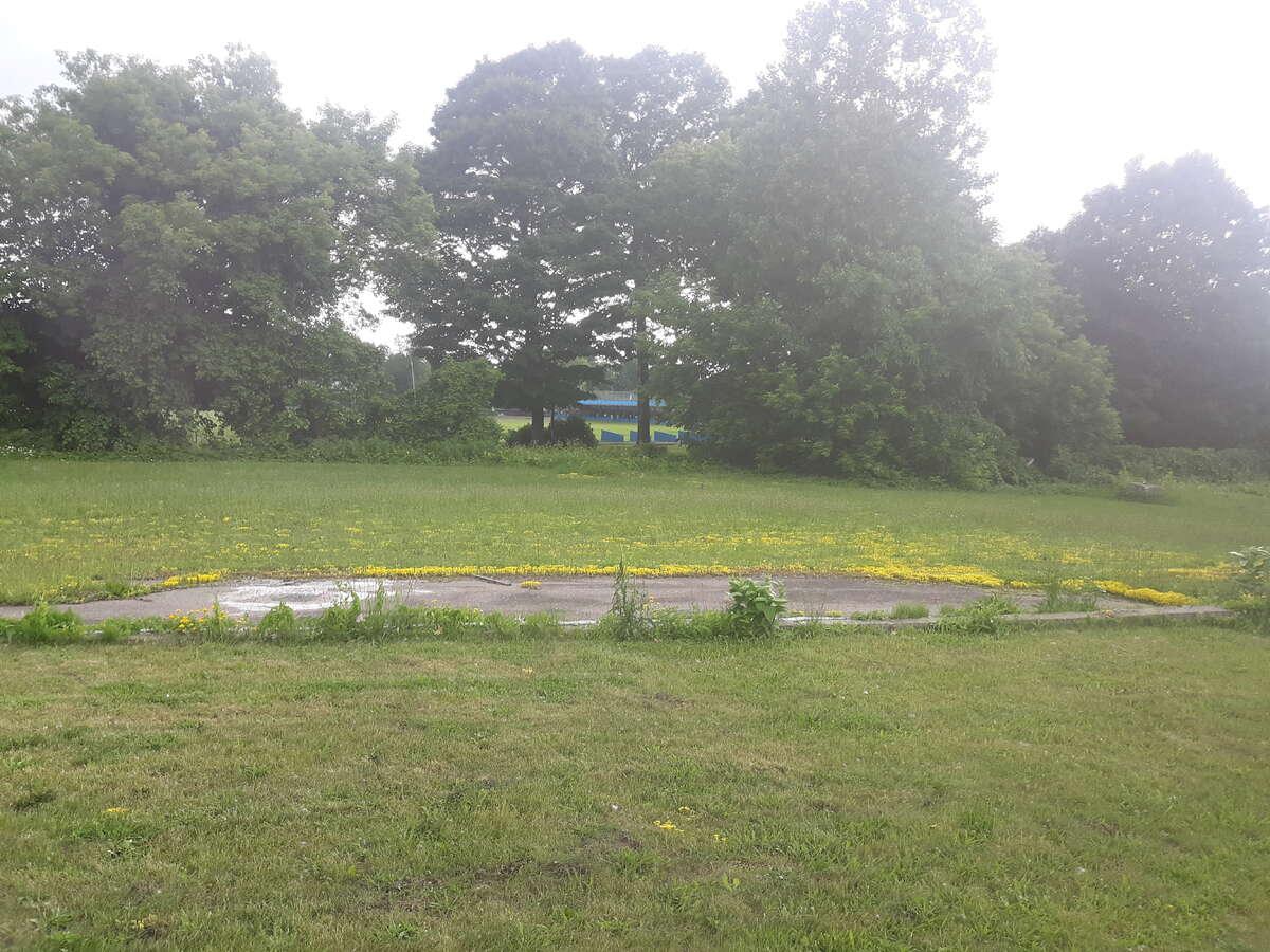 Land for sale in Laval west