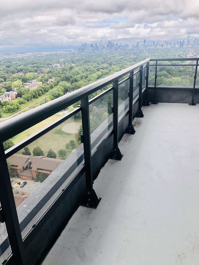 21 foot Patio overlooking Lake Ontario