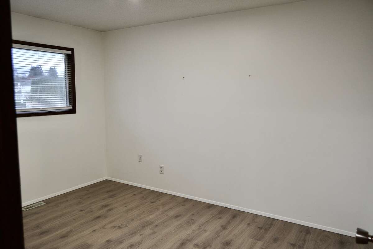 2nd bedroom main floor