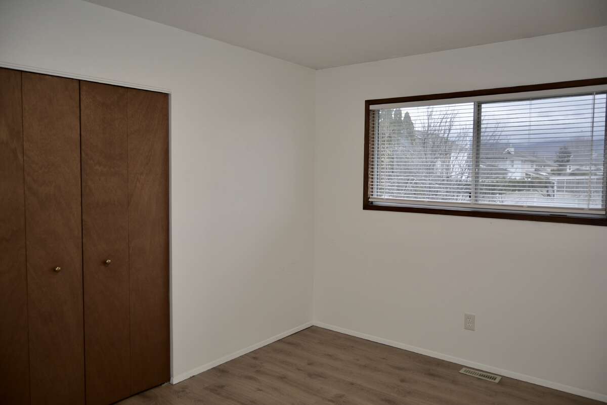 2nd bedroom main floor