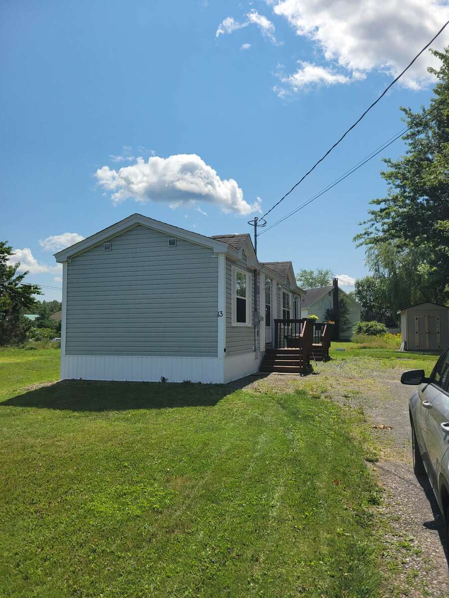 Cozy Mobile In The Heart Of Stewiacke - Freehold!