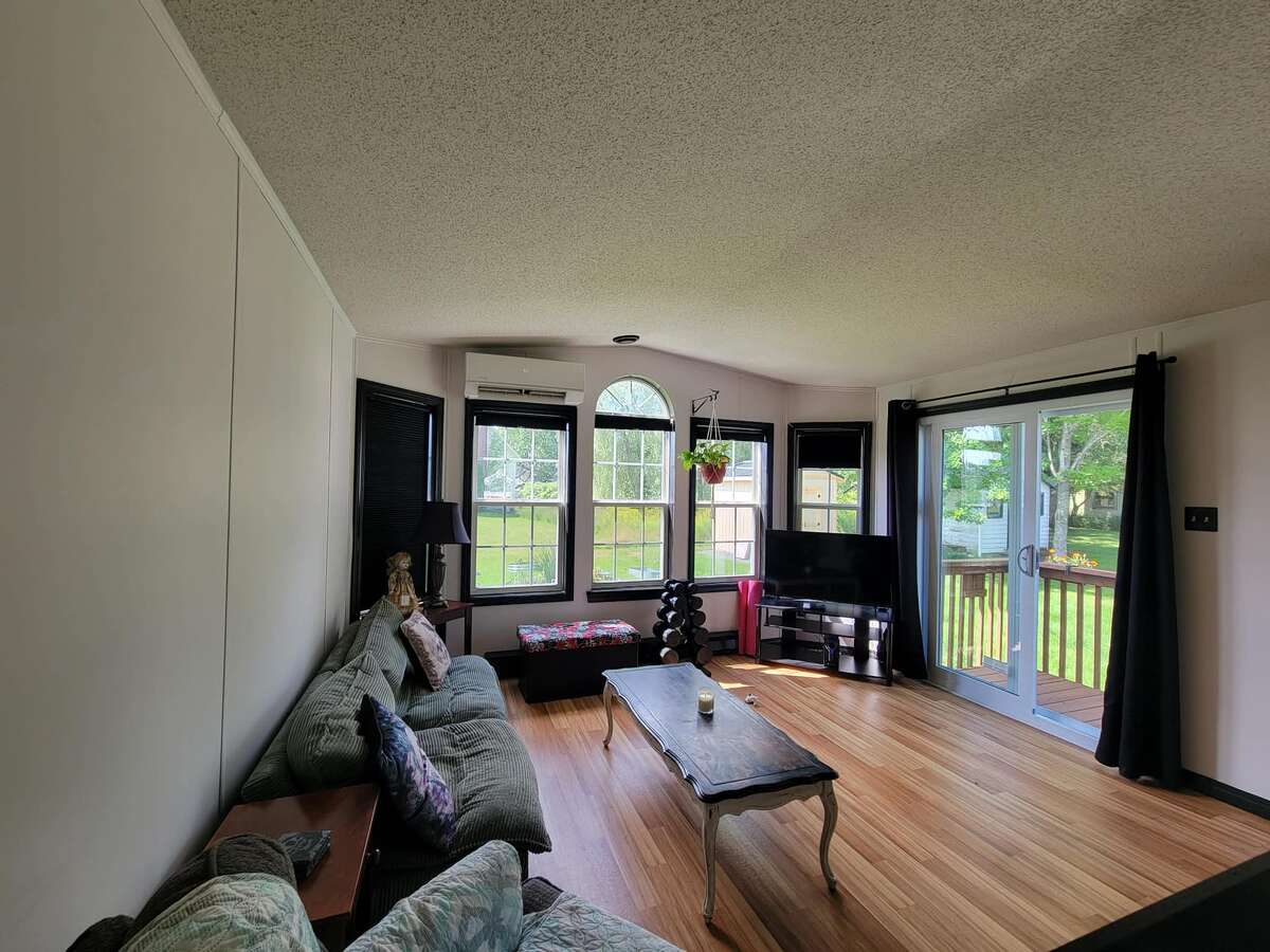 Cozy Mobile In The Heart Of Stewiacke - Freehold!
