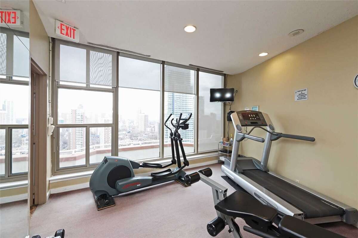 1055 Bay Street Condo For Sale