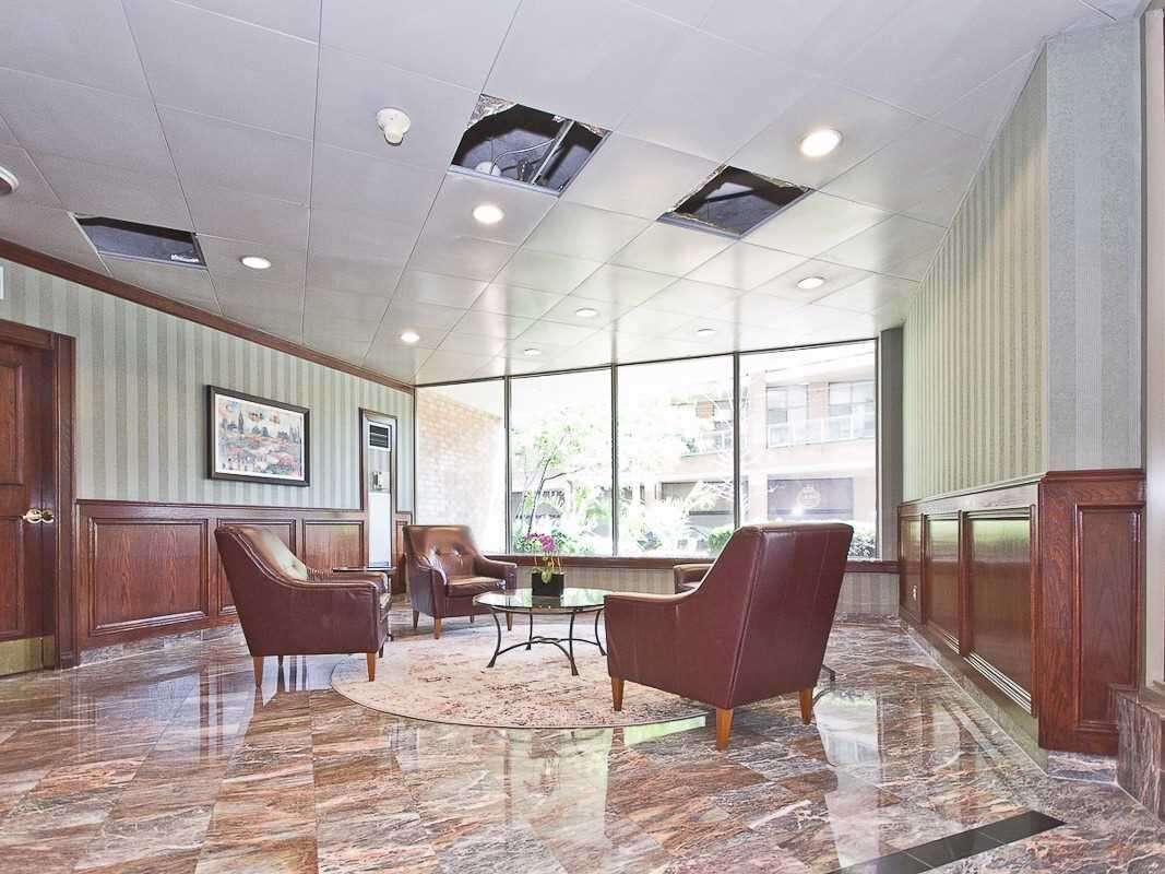 1055 Bay Street Condo For Sale