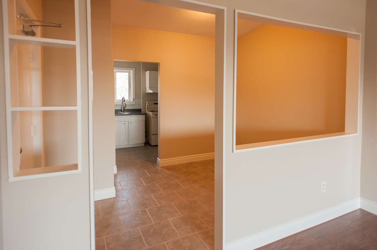 Refined 2BR Riverside Apt |All-In |Balcon |Parking